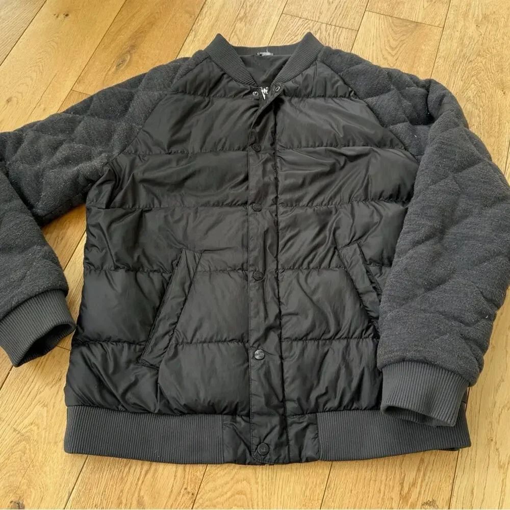 RARE Men’s The North Face Down Puffer Jacket – Quilted Knit Sleeves – Size Large